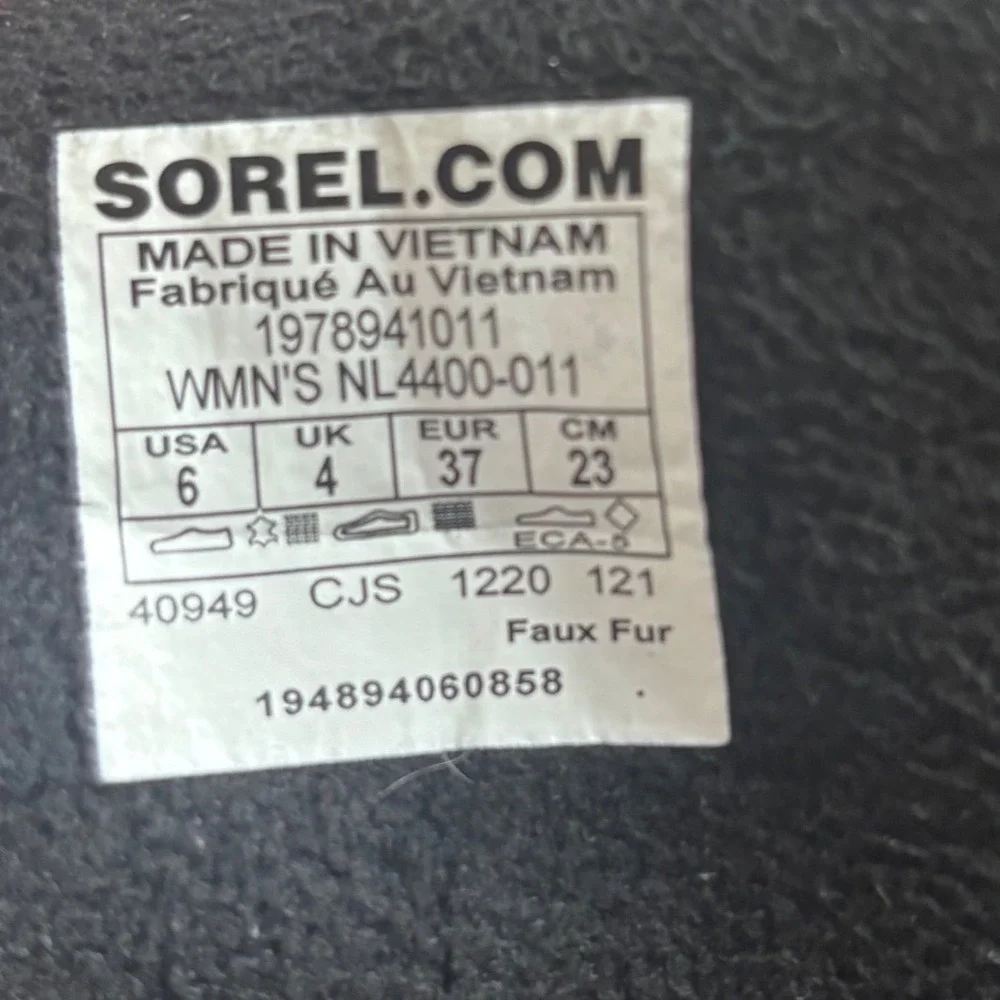 Sorel Kinetic Impact Conquest Black Pink‎ Winter Boots NL4400-011 Womens 6